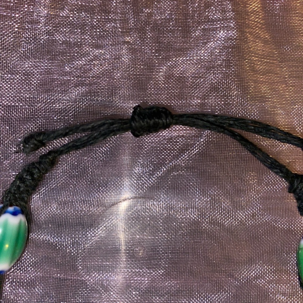 HANDCRAFTED/HANDMADE Glass Chevron Barrel Beads with Black Hemp Cord - Picture 7 of 7